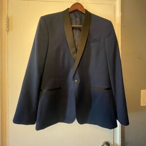Elegant Dinner Jacket Navy Blue Blazer with Black Accents 44R